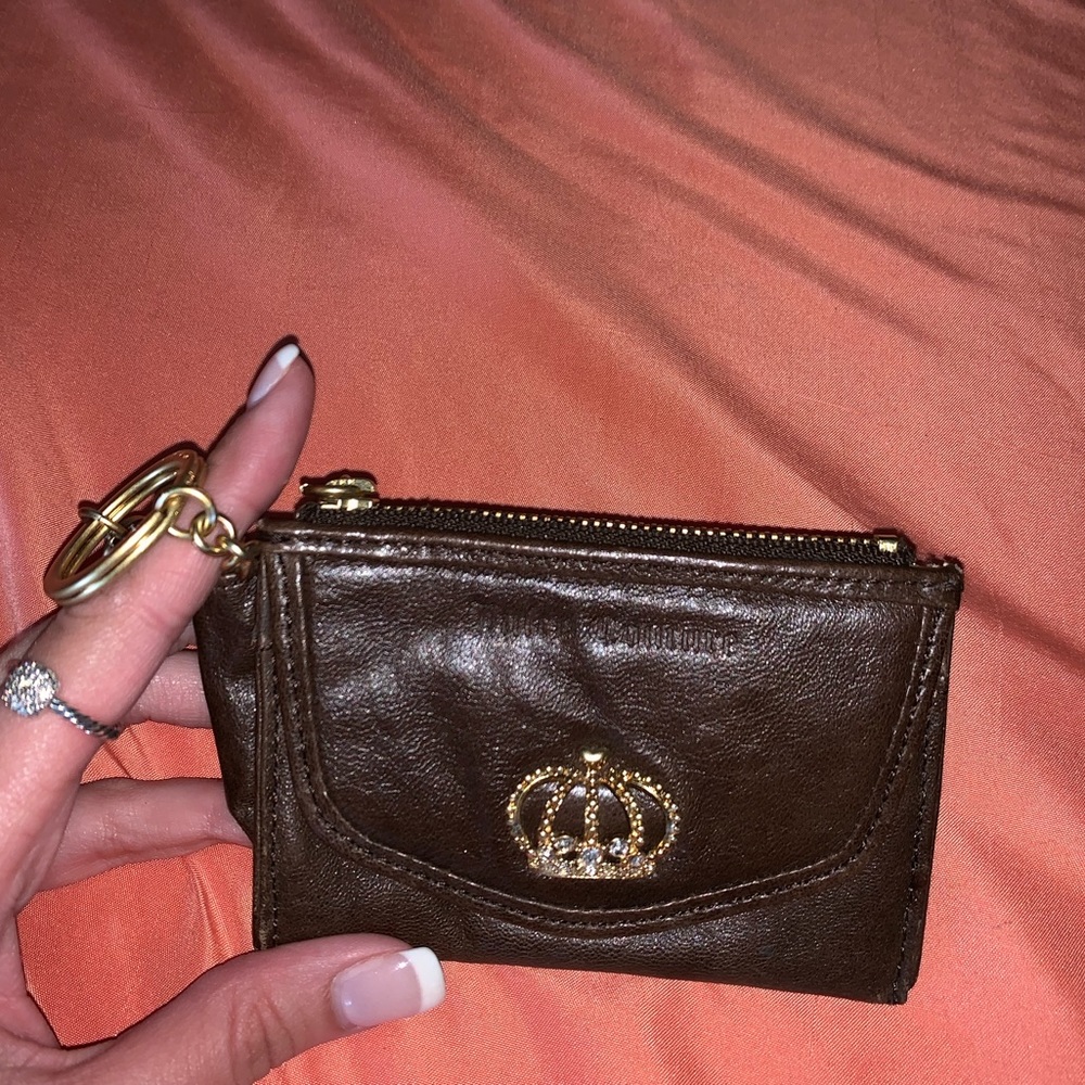 Like new Juicy Couture crown wristlet /card holder